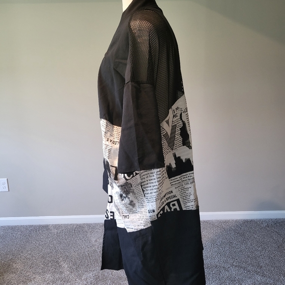 F. Modern – What’s Black and White and Read All Over Jacket/Topper (One Size) - Picture 5 of 16